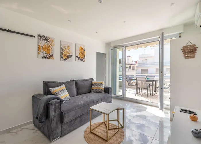 Juan Les Pins Entre Ciel Et , Dernier Etage Avec Terrasse Apartment Antibes